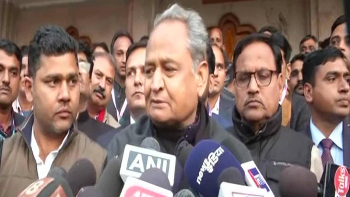 सुबह-सुबह (PHOTO ANI)