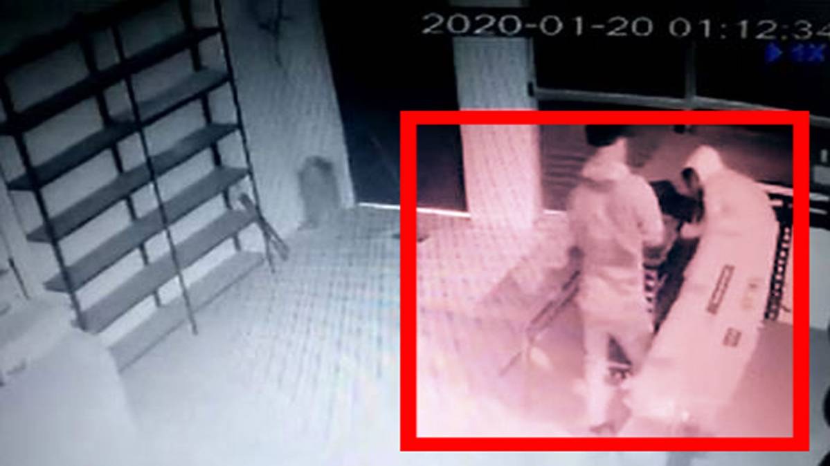 नर्सिंग होम में चोरी करते हुए चोर