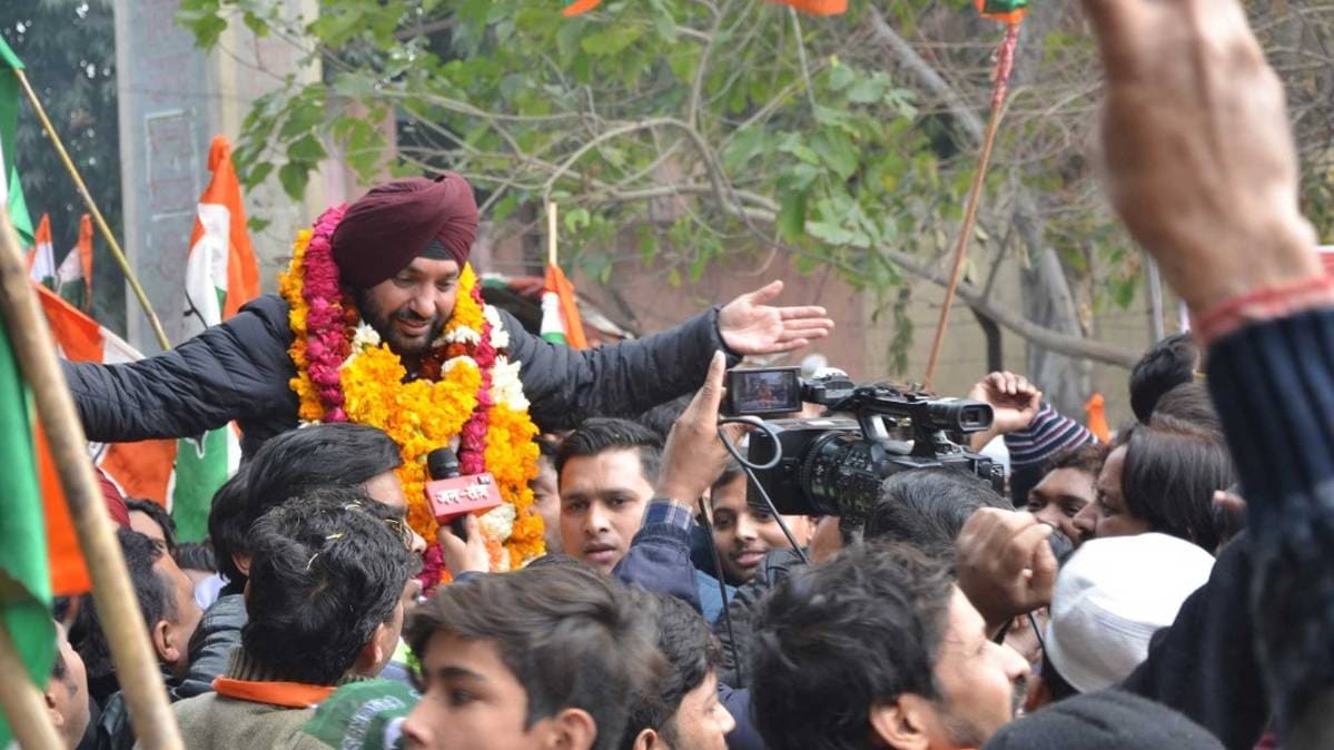 Delhi Assembly Election 2020 कांग्रेस नेता ने भरा पर्चा (@ArvinderLovely)