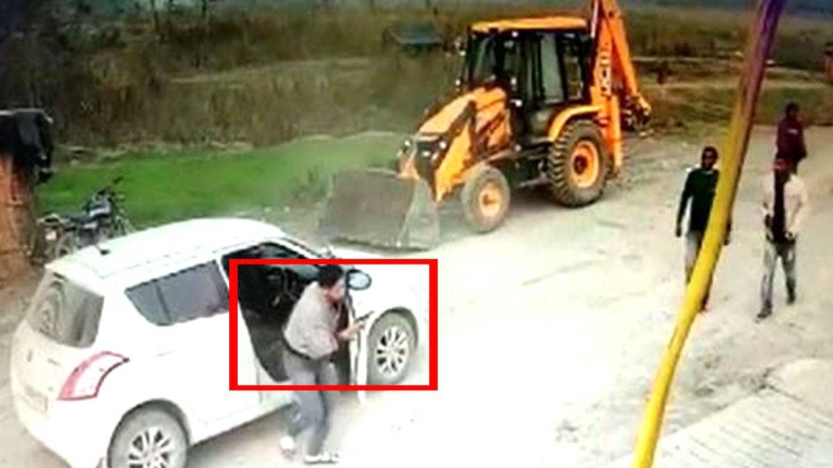 खनन पट्टा संचालक को पीटा