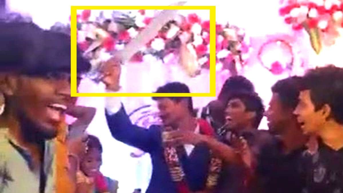 तलवार से केक काटने वाला दूल्हा गिरफ्तार