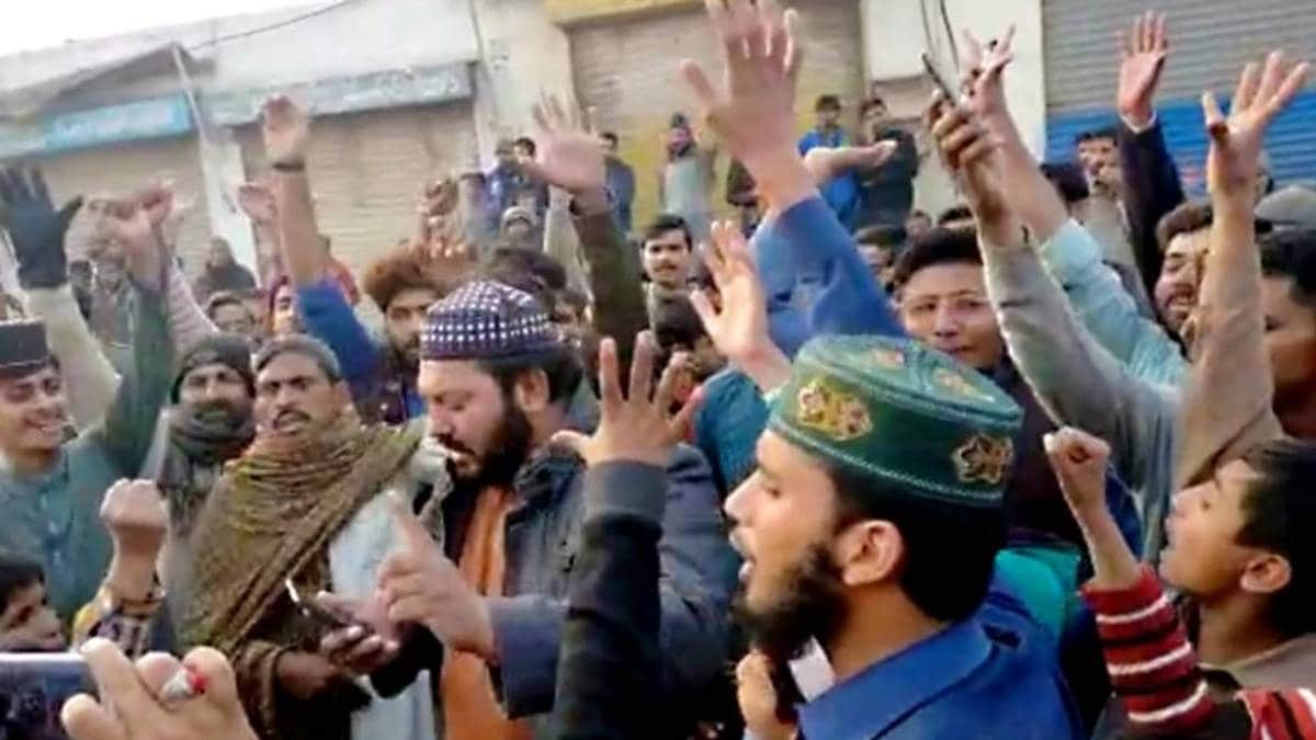 नॉनस्टॉप 100