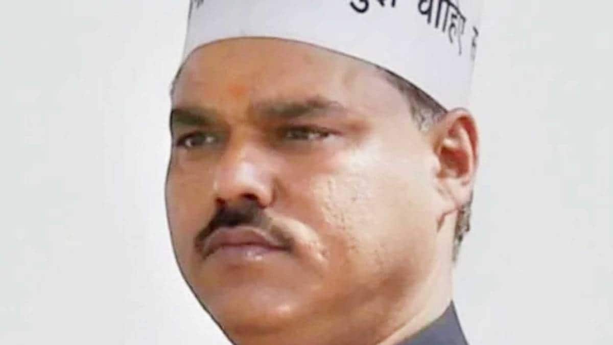 जितेंद्र तोमर का टिकट काटकर पत्नी प्रीति तोमर को बनाया प्रत्याशी