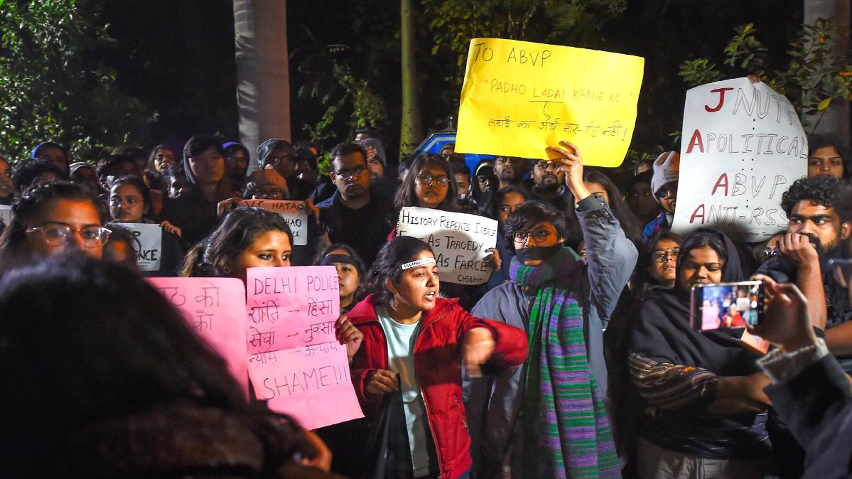 JNU हिंसा मामले में 9 को नोटिस(PTI Photo)