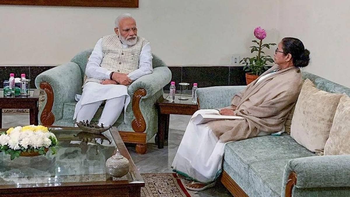 मोदी ममता