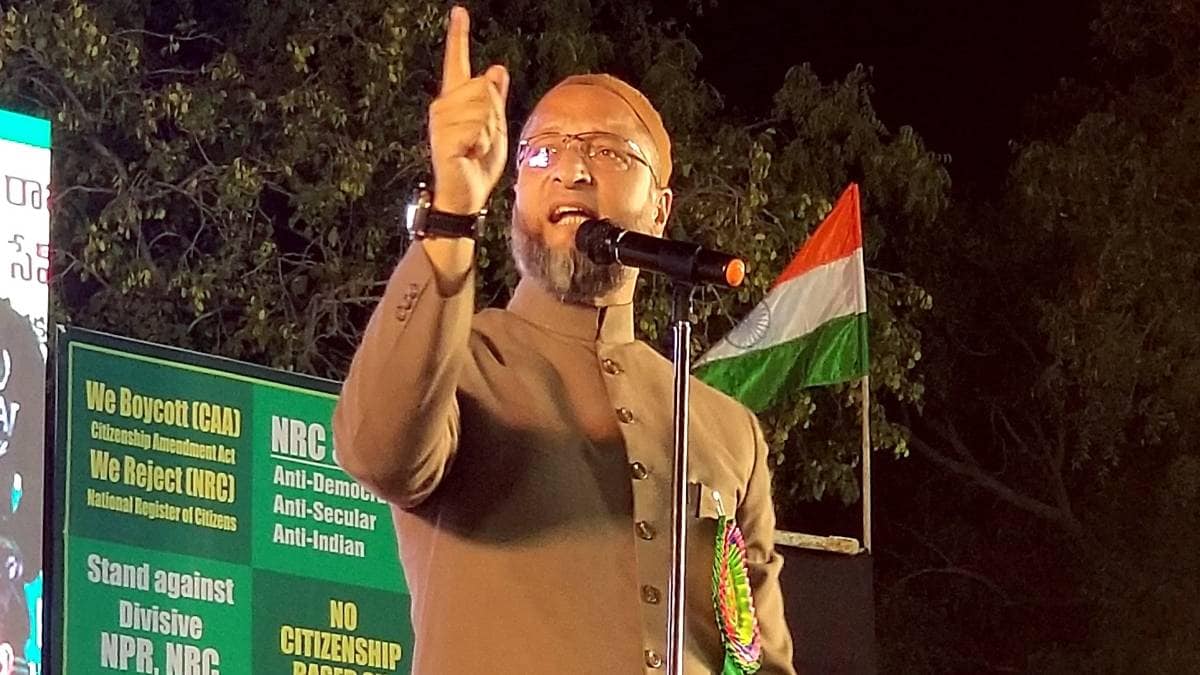 असदुद्दीन ओवैसी