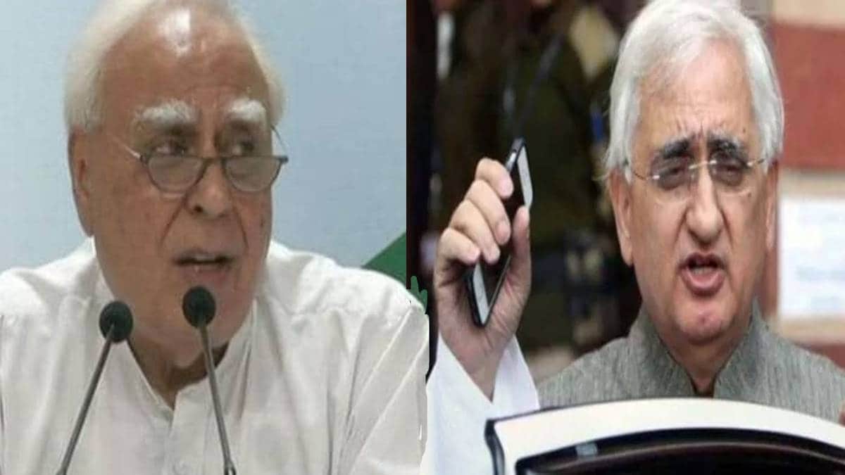 Salman Khurshid ans Kapil Sibal (File Photo)