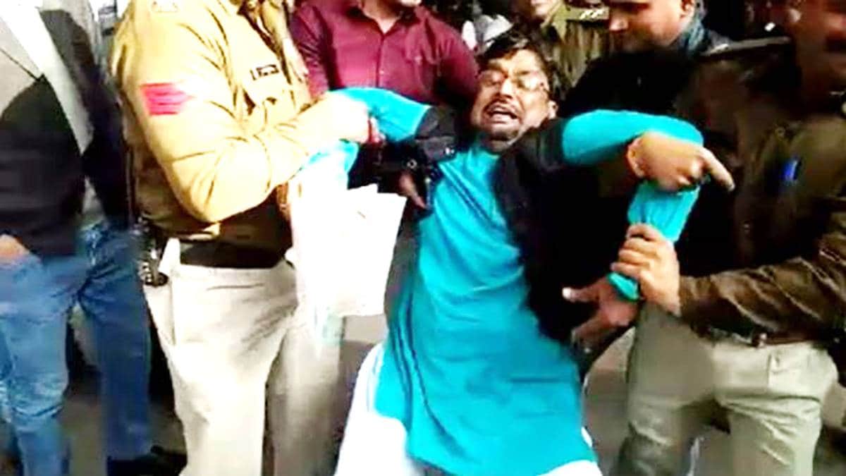 कांग्रेस नेता शैलेंद्र वर्मा