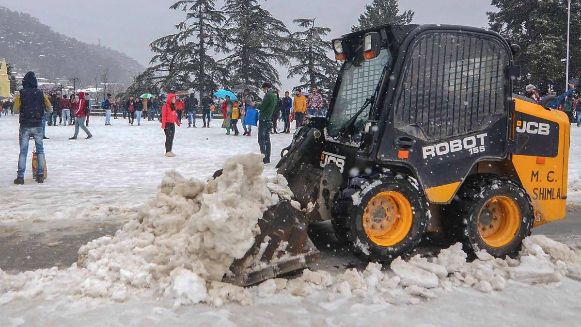 शिमला में बर्फबारी