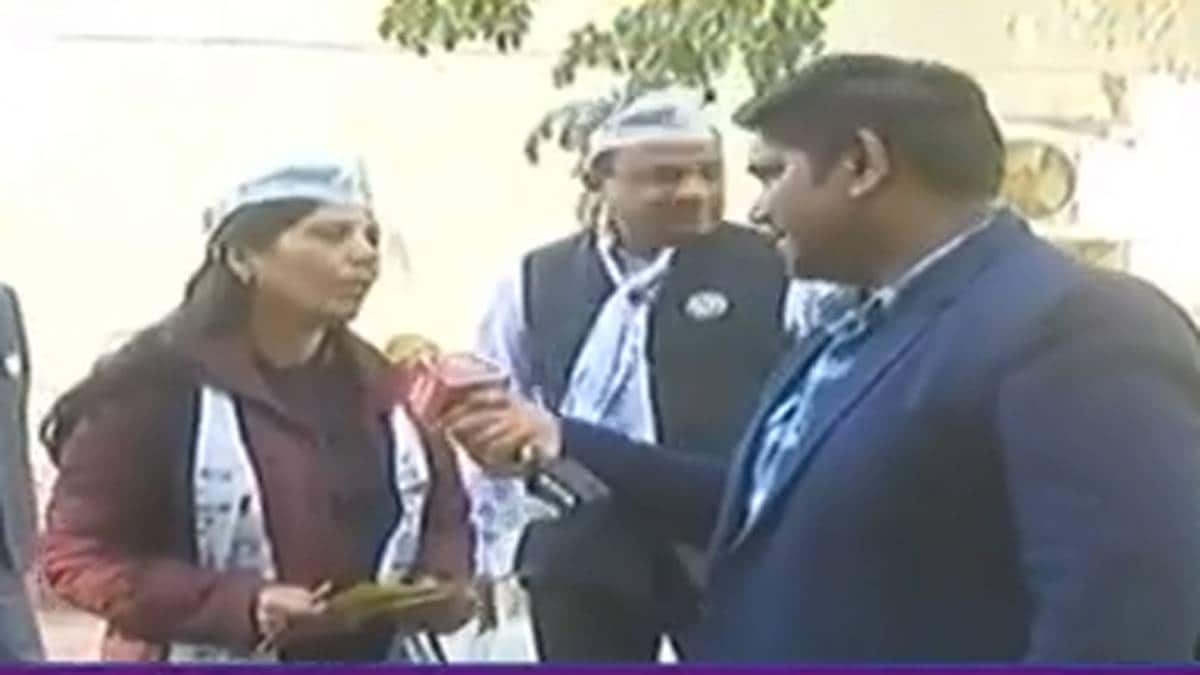 अरविंद केजरीवाल की पत्नी सुनीता