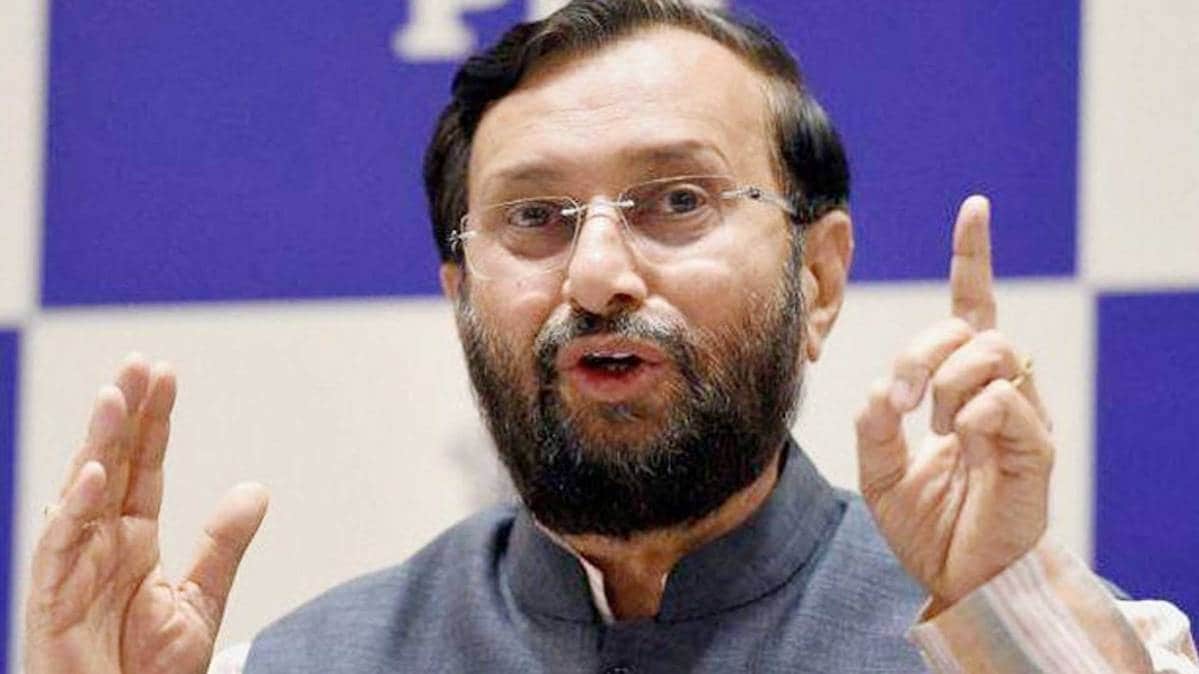 केन्द्रीय सूचना प्रसारण मंत्री प्रकाश जावड़ेकर (फाइल फोटो)