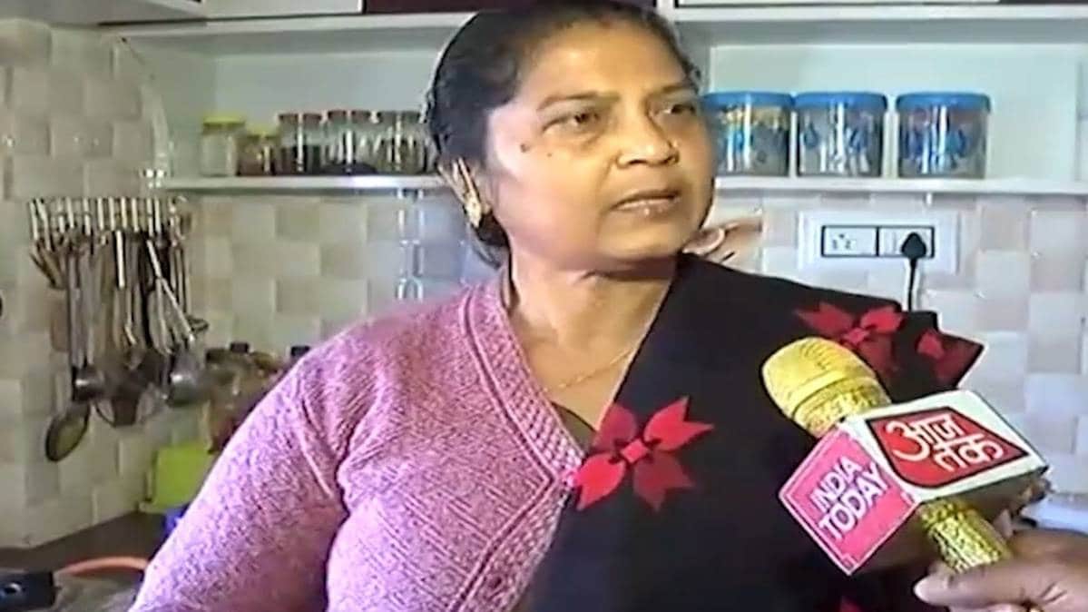 बजट 2020 पर बातचीत करते हुए गृहिणी (फाइल-वीडियो ग्रैब)