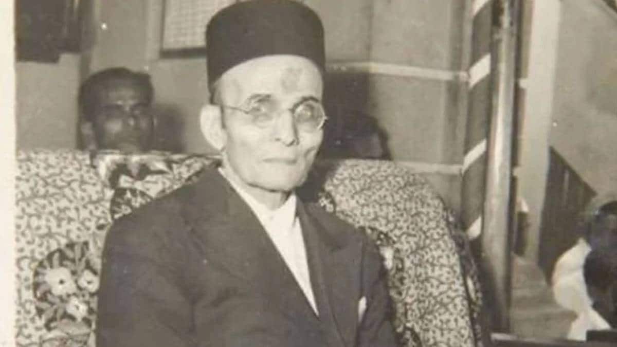 सावरकर को क्यों मिली थी काला पानी की सजा? (फाइल फोटो)