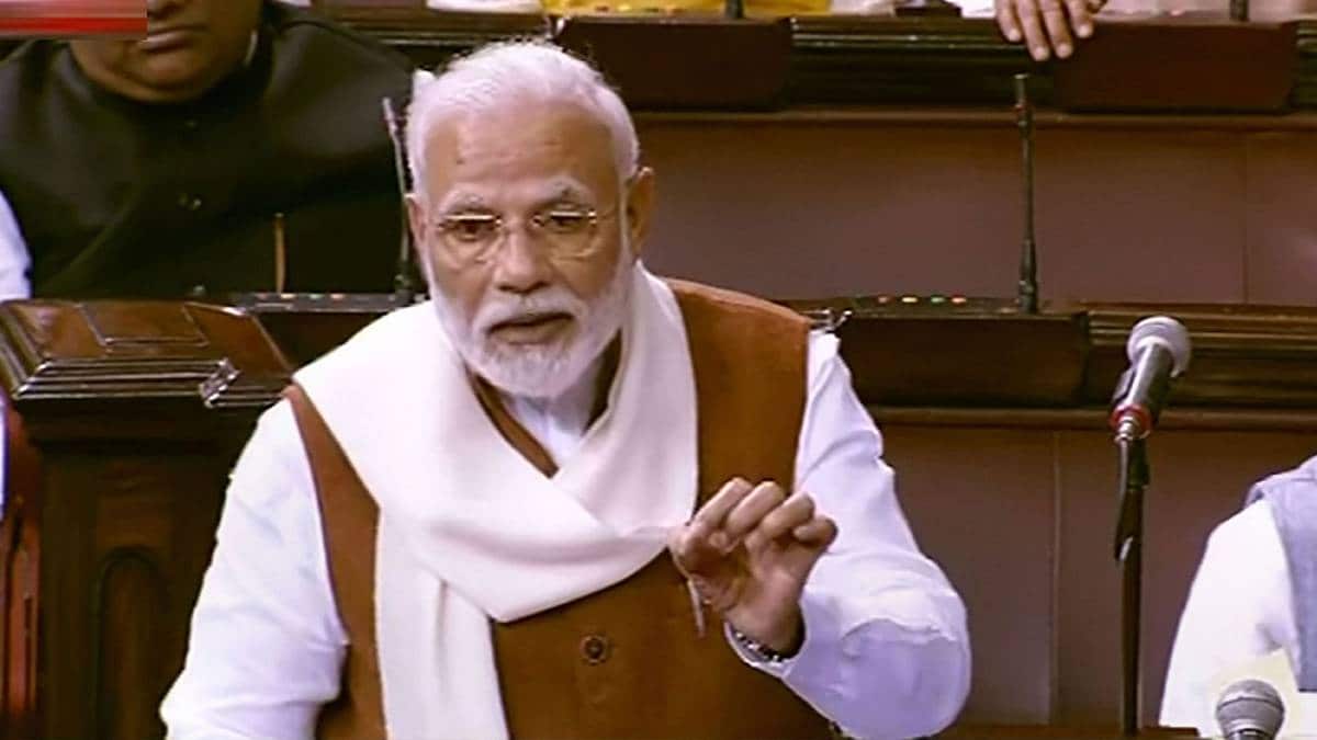 संसद में पीएम मोदी का 'शायरी वार' (फोटो-PTI)