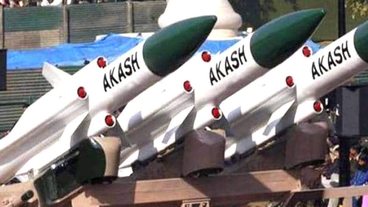 Defence Expo 2020: आकाश मिसाइल (फाइल फोटो)