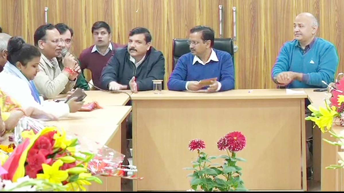 A meeting of newly-elected AAP MLAs was held at the residence of AAP chief & CM-designate Arvind Kejriwal today