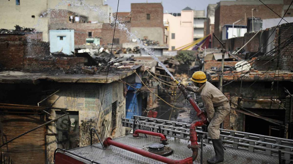 Delhi Violence: दिल्ली के कई इलाकों से ग्राउंड रिपोर्ट