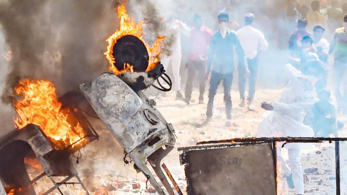 CAA पर दिल्ली में हिंसा (PTI)
