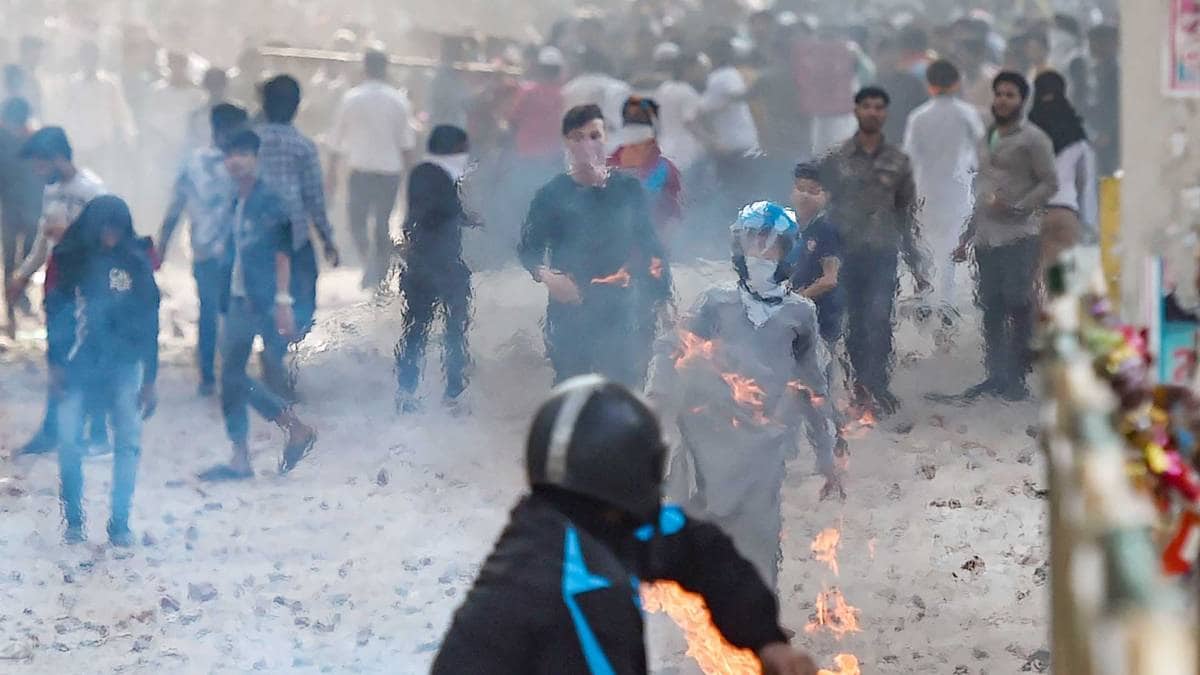 CAA पर दिल्ली में हिंसा (PTI)