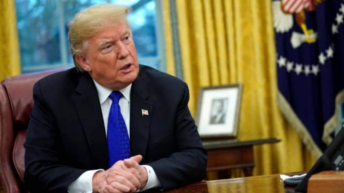 डोनाल्ड ट्रंप