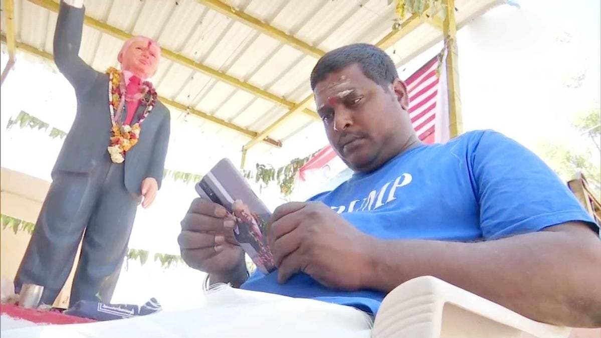 Bussa Krishna who had installed a 6-feet statue of US President Donald Trump last year & worships him, has appealed to the Government of India to fulfill his wish of meeting Trump, during his 2-day state visit to India.