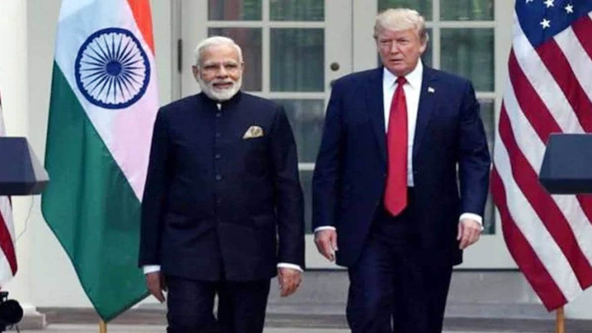 डोनाल्ड ट्रंप संग पीएम मोदी (File Photo)