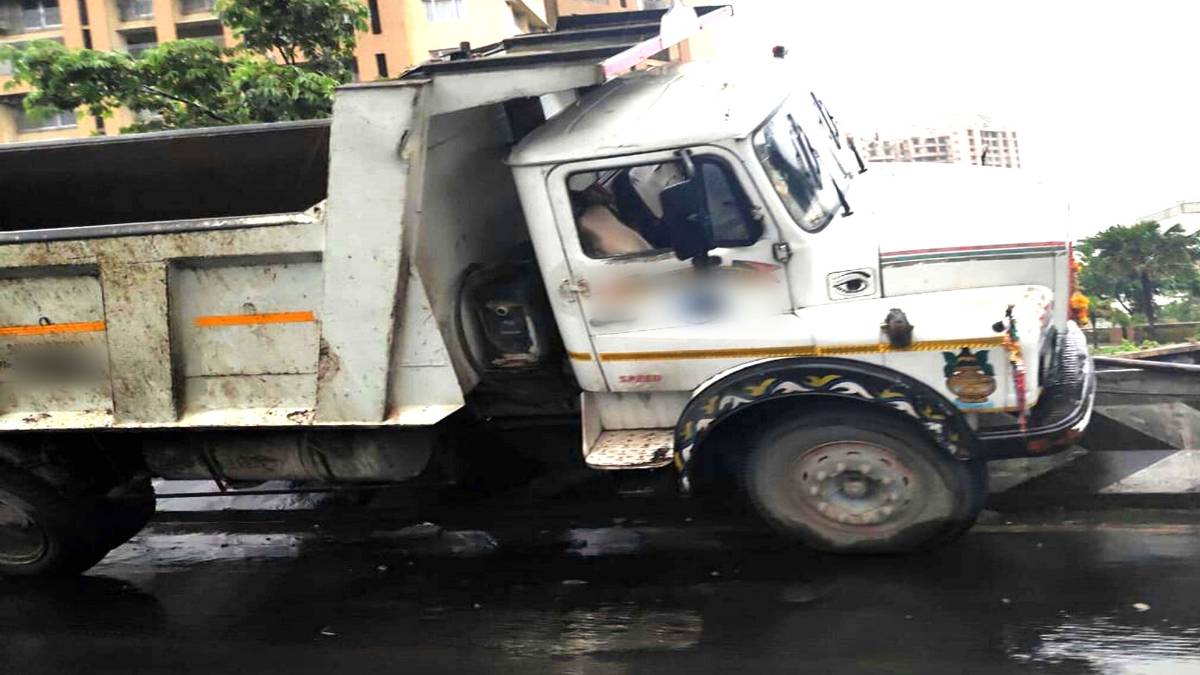 डंपर (फाइल फोटो-IANS)