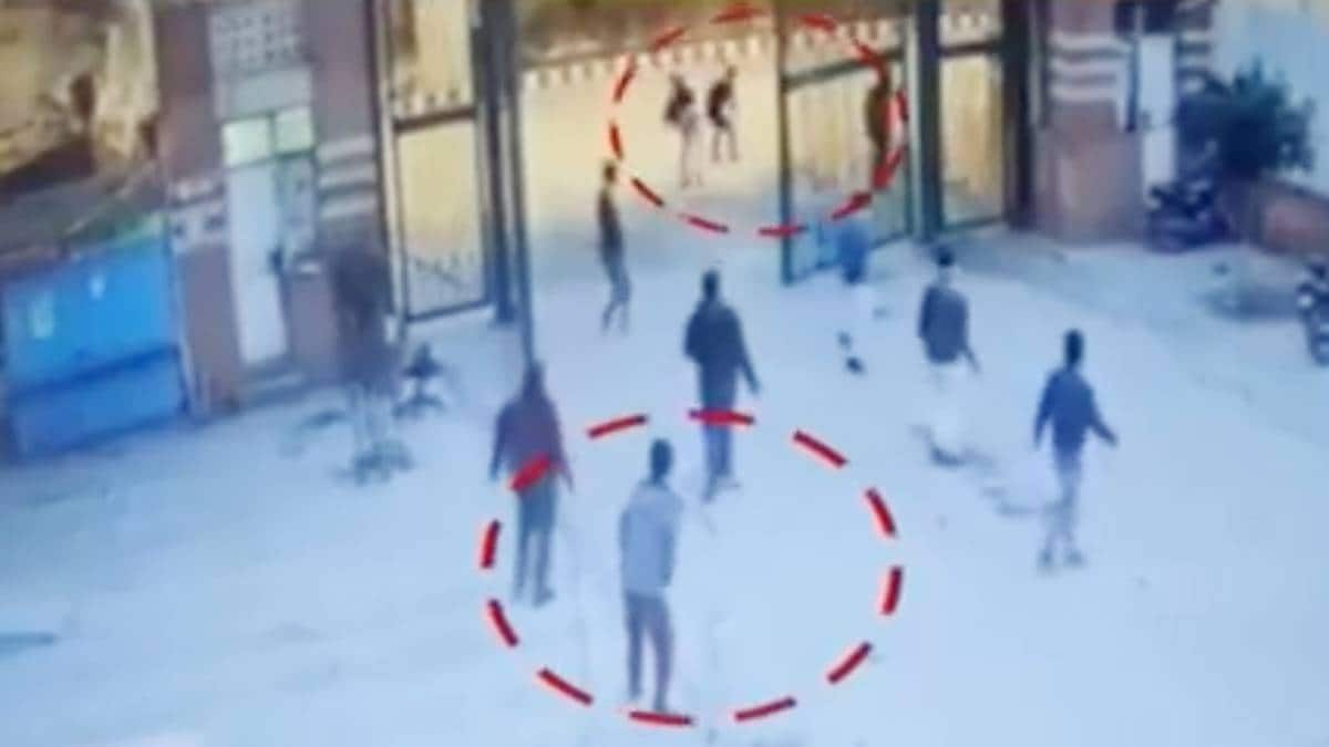 Jamia Video War (video grab)