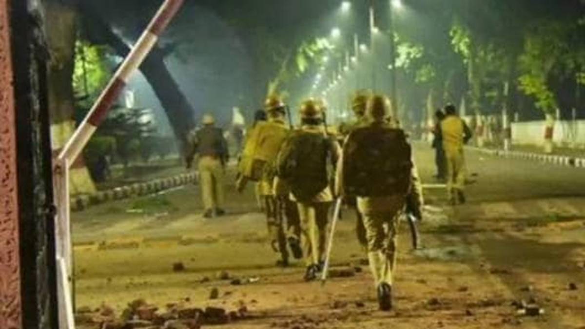 जामिया इलाके में 15 दिसंबर को हुई हिंसा (फाइल फोटो)