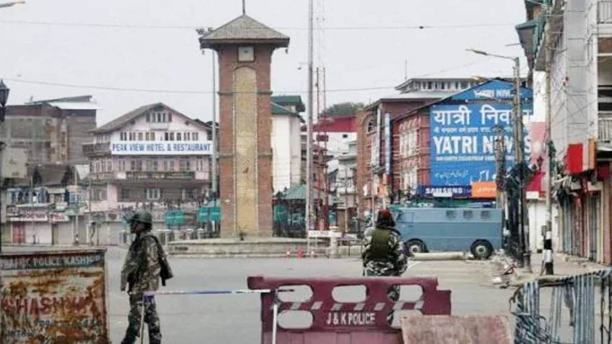 जम्मू- कश्मीर में बंद की तैयारी