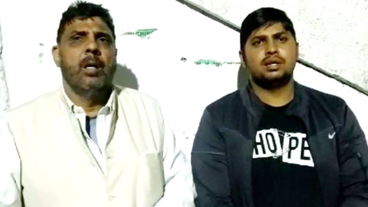 कपिल गुर्जर के पिता और भाई