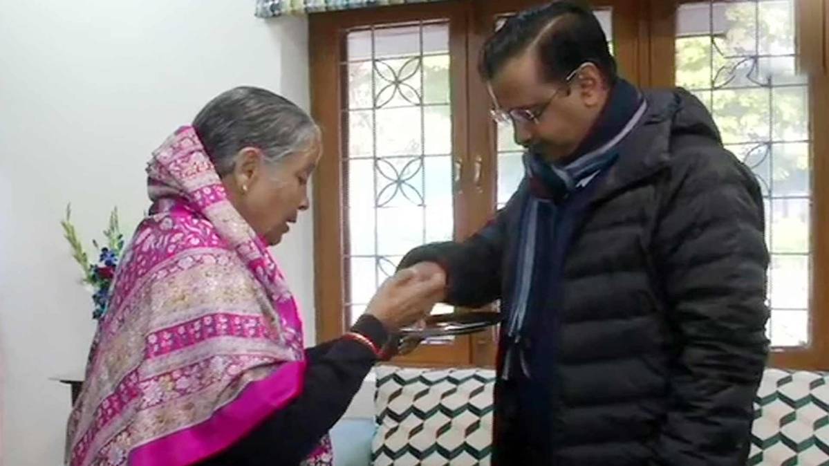 hief Minister Arvind Kejriwal leaves for casting his vote