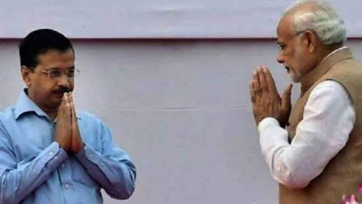 केजरीवाल की जीत से विपक्ष में खुशी (फोटो-PTI)