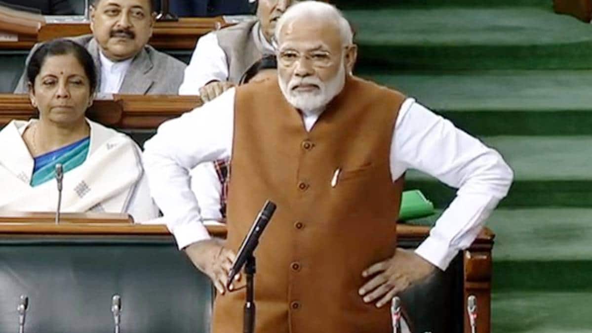 PM Modi counters Rahuls danda remark