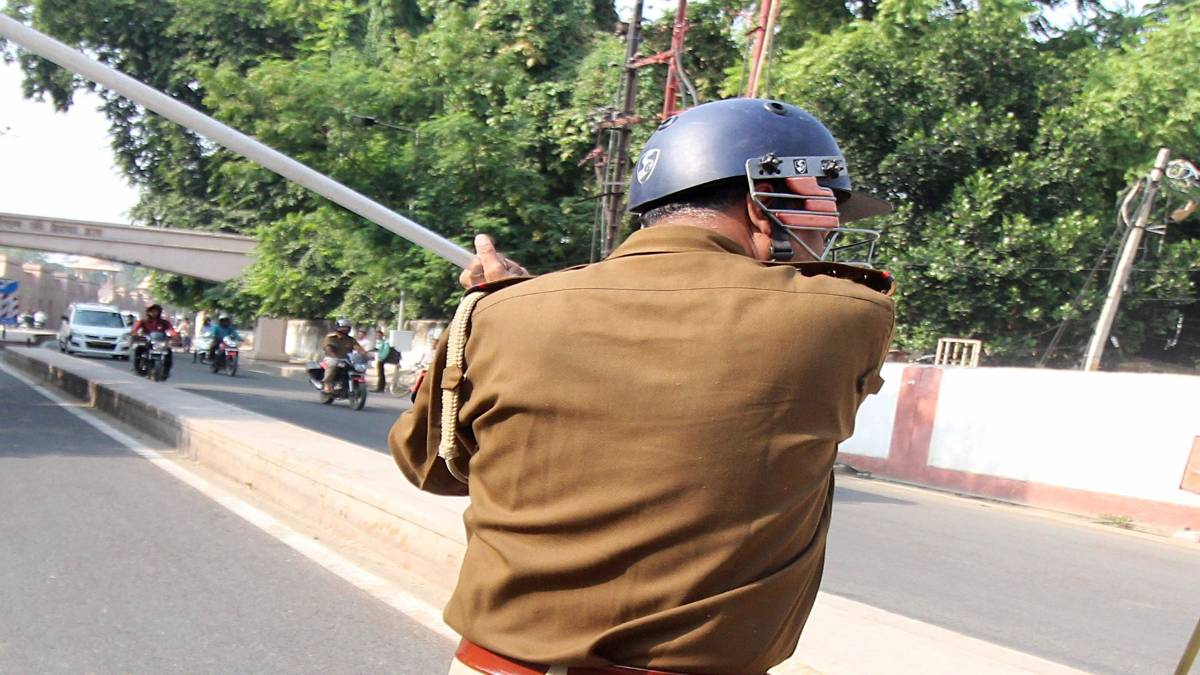 पुलिसकर्मी (फाइल फोटो-ANI)