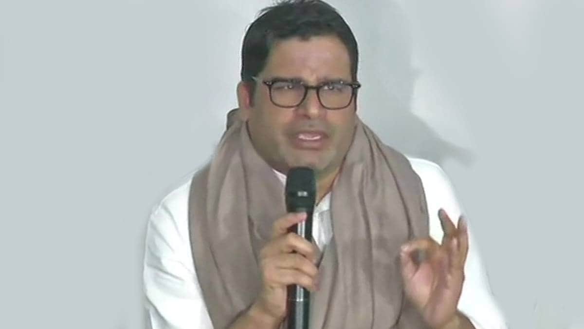 Prashant Kishore hits Nitish Kumar (फोटो-PTI)