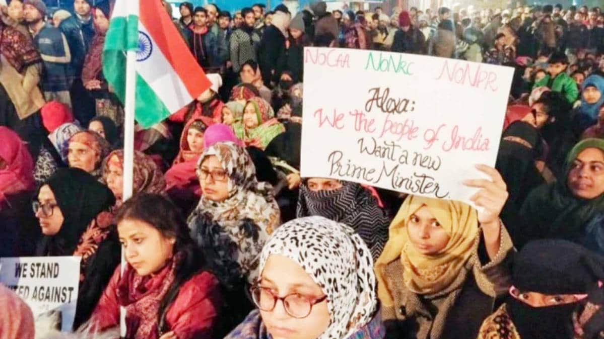 10 मिनट 50 खबरें