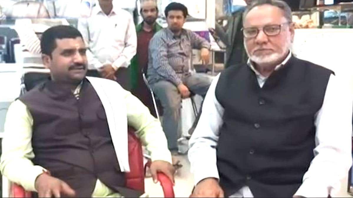 पुजारी को मंदिर छोड़ने से रोका