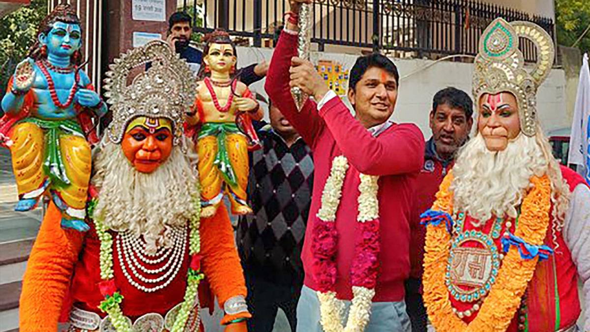 जीत से गदगद आम आदमी पार्टी (फोटो-PTI)