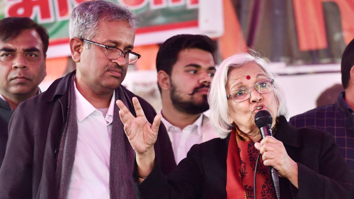 शाहीन बाग पहुंचे वार्ताकार (PTI)