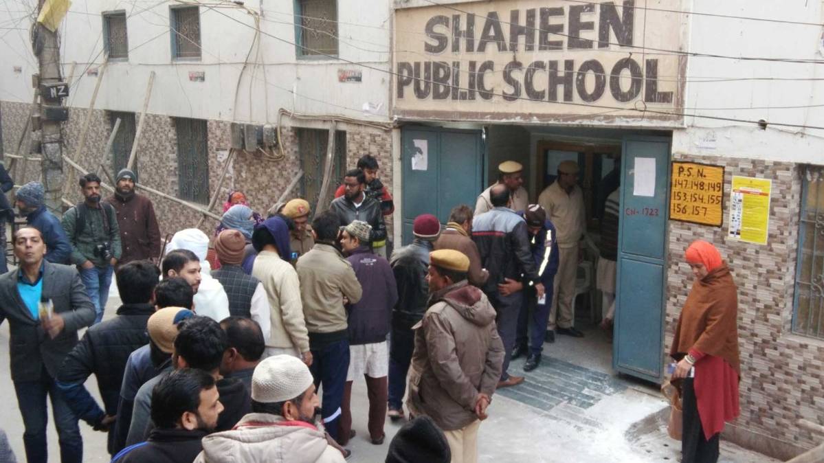 शाहीन बाग में वोटिंग