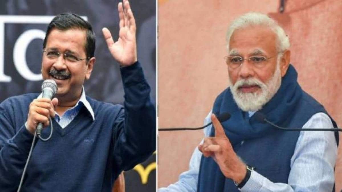 प्रधानमंत्री नरेंद्र मोदी और दिल्ली के सीएम अरविंद केजरीवाल (फाइल फोटो-PTI)