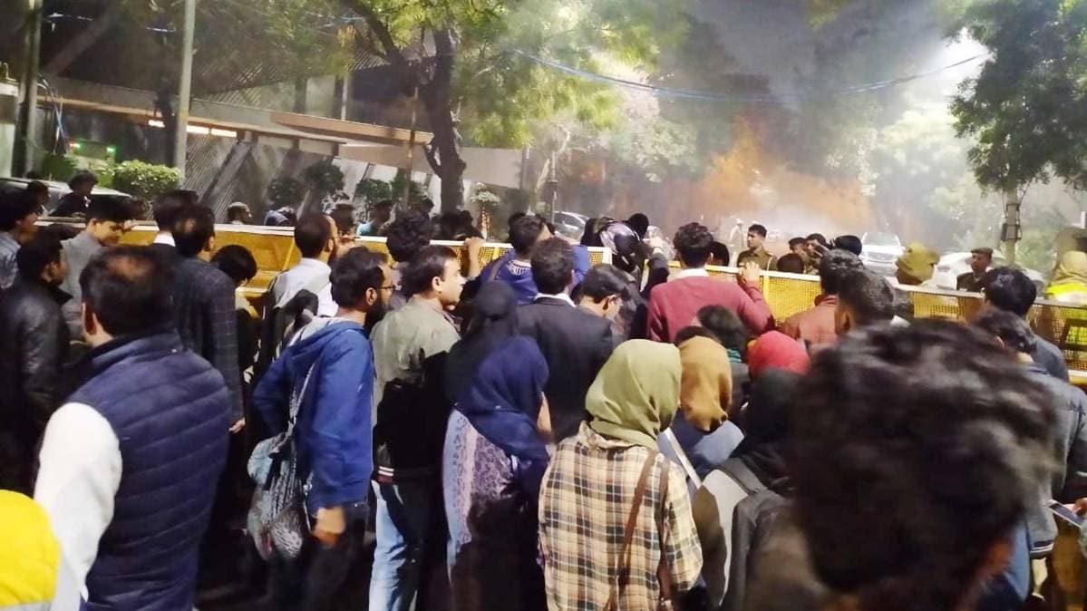 नॉनस्टॉप 100 (फोटो ANI)