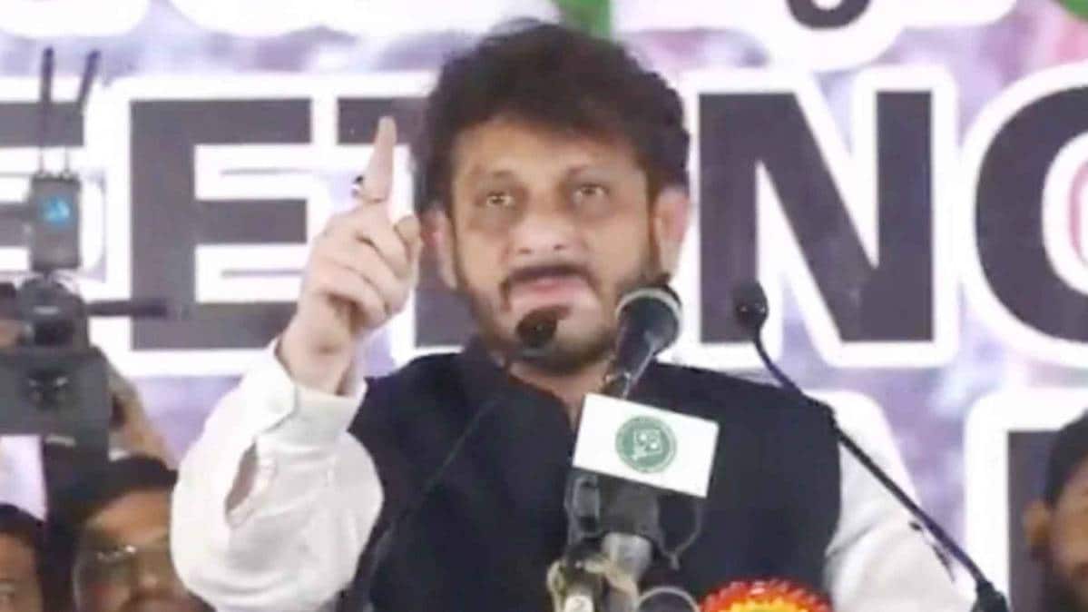 AIMIM के नेता वारिस पठान