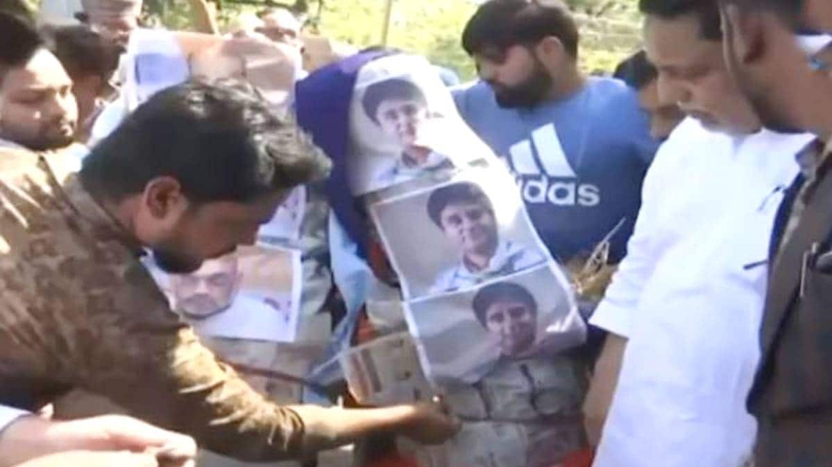 ज्योतिरादित्य सिंधिया के खिलाफ नारेबाजी (वीडियो ग्रैब)