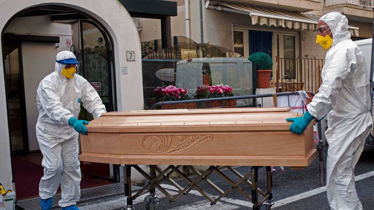 देश में कोरोना से तीसरी मौत