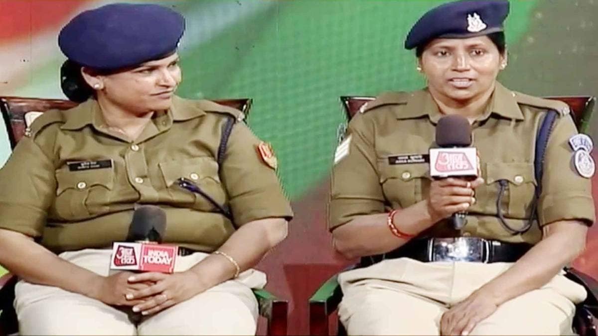 CRPF की अलग-अलग बटालियन से महिलाएं मौजूद