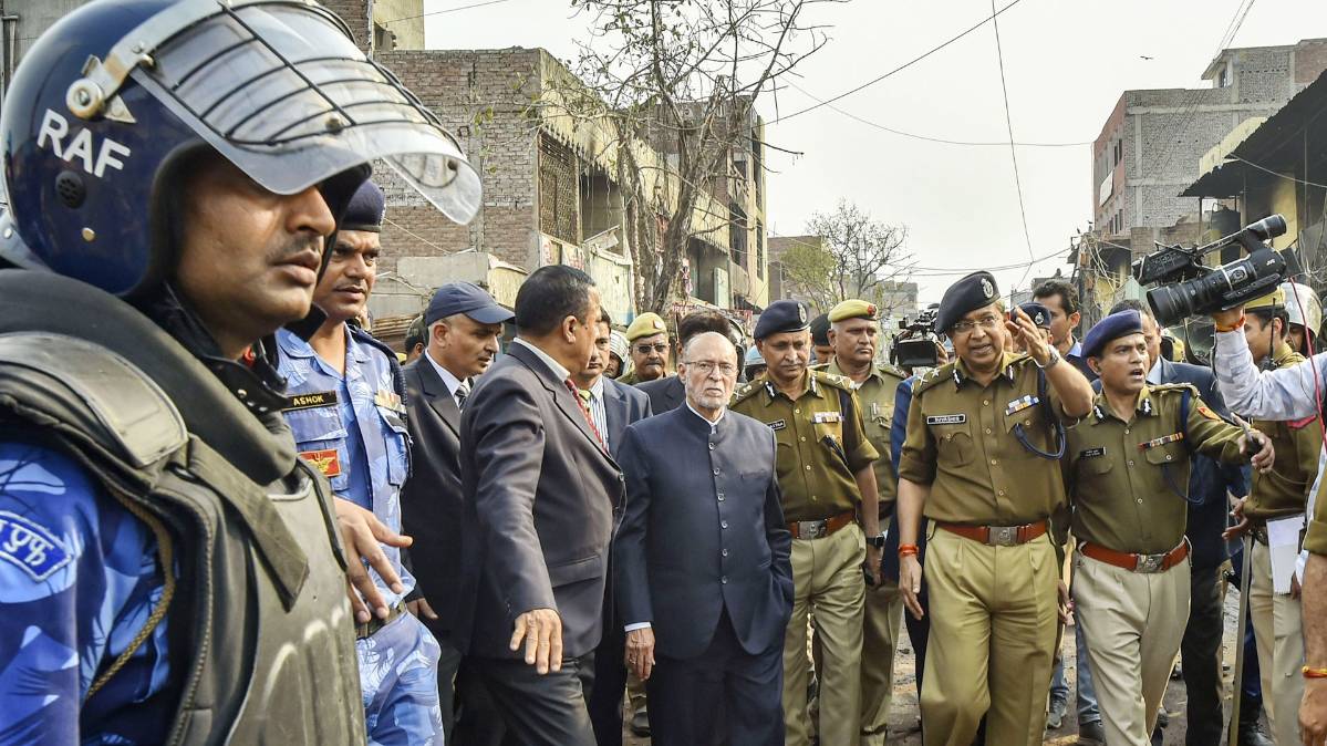 Police in action in Delhi Violence (Photo- PTI)