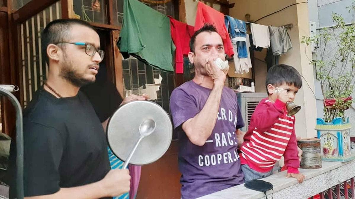 जनता कर्फ्यू का देश कर रहा पालन