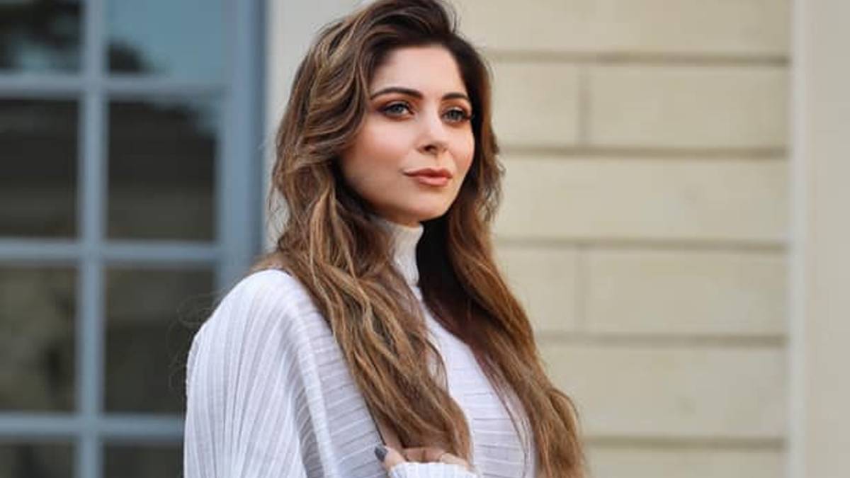 Kanika Kapoor in controversy